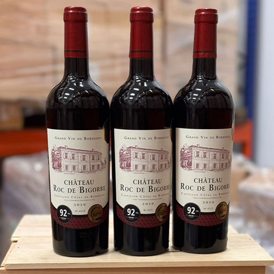 Caixa 6 garrafas de 750 ml Vinho Tinto Francês Chateau Roc de Bigorre Castillon 2020